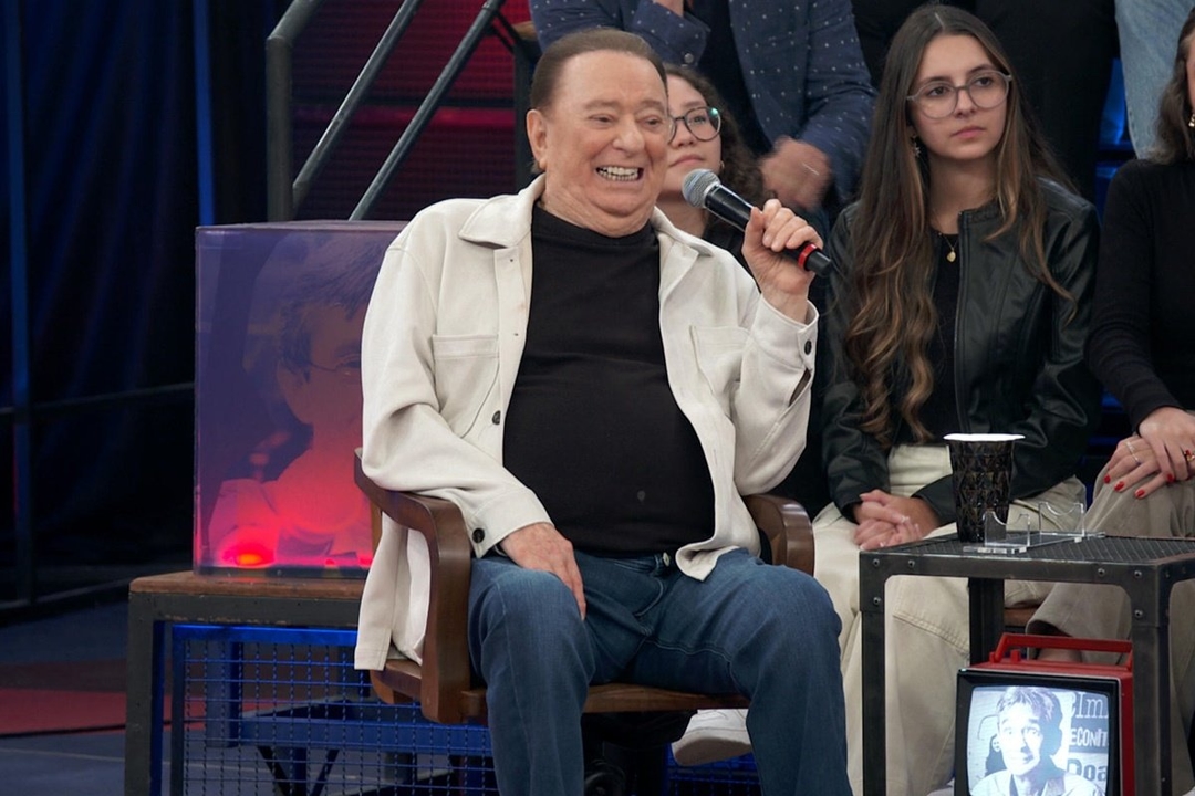 Raul Gil é internado em hospital de São Paulo para exames de rotina