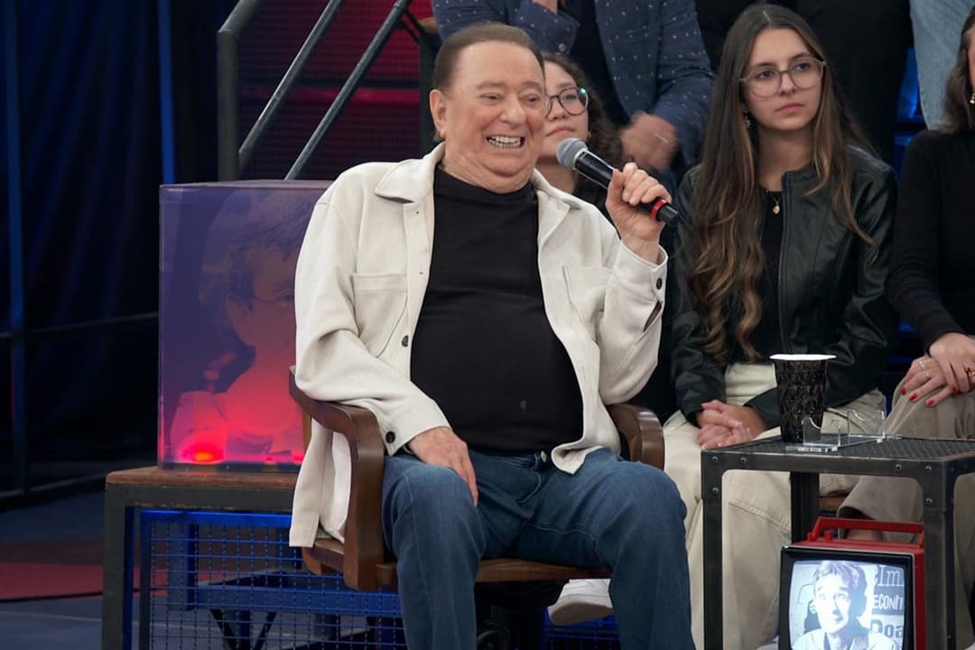 Raul Gil é internado em hospital de São Paulo para exames de rotina