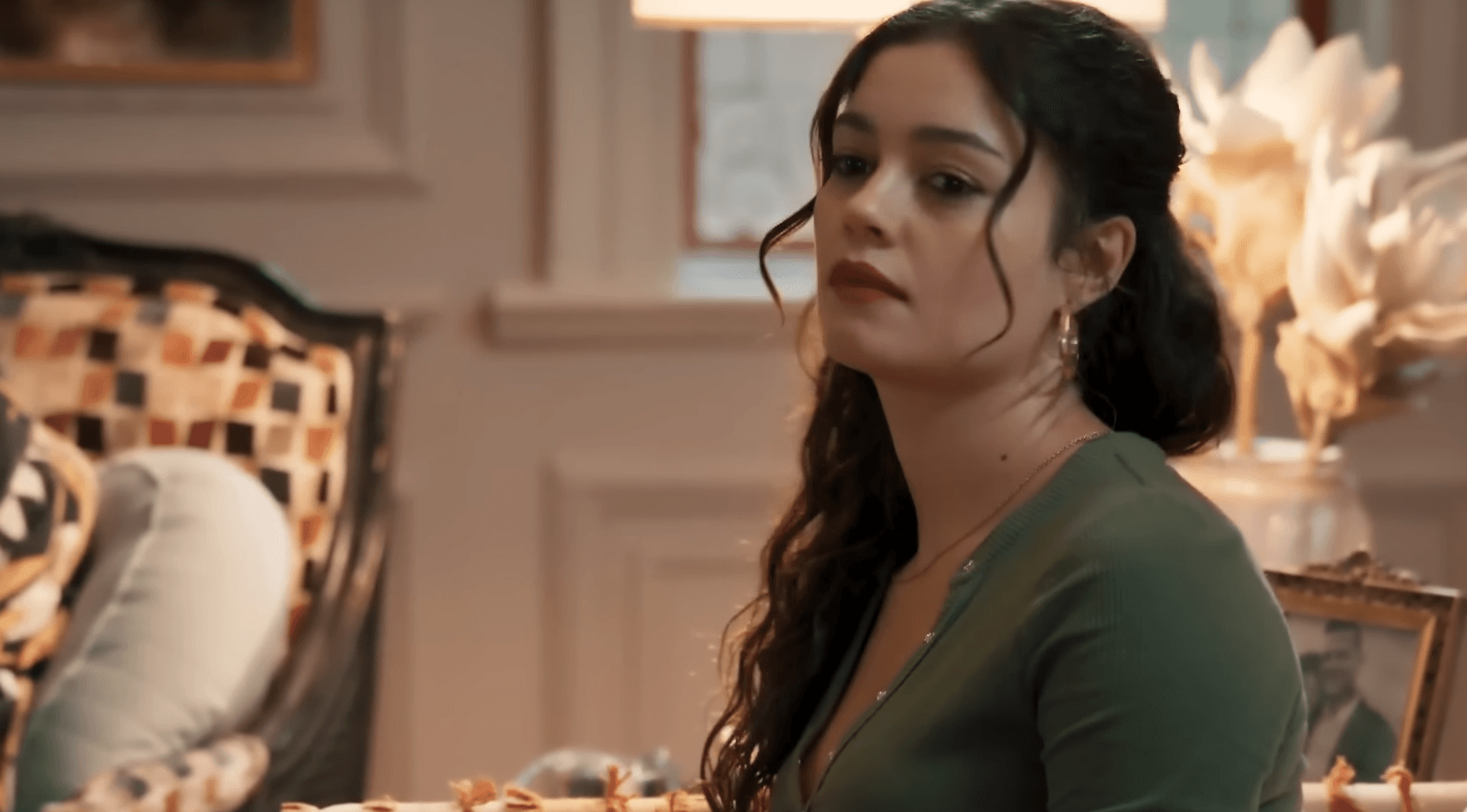 Resumo da novela "Três Graças": Gerluce e Rogério formam aliança contra Arminda