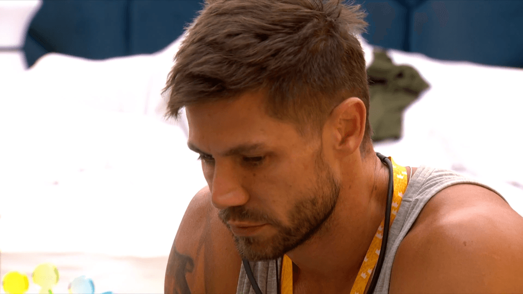 BBB 26: Liderança de Jonas termina com saldo negativo e brother entra em crise