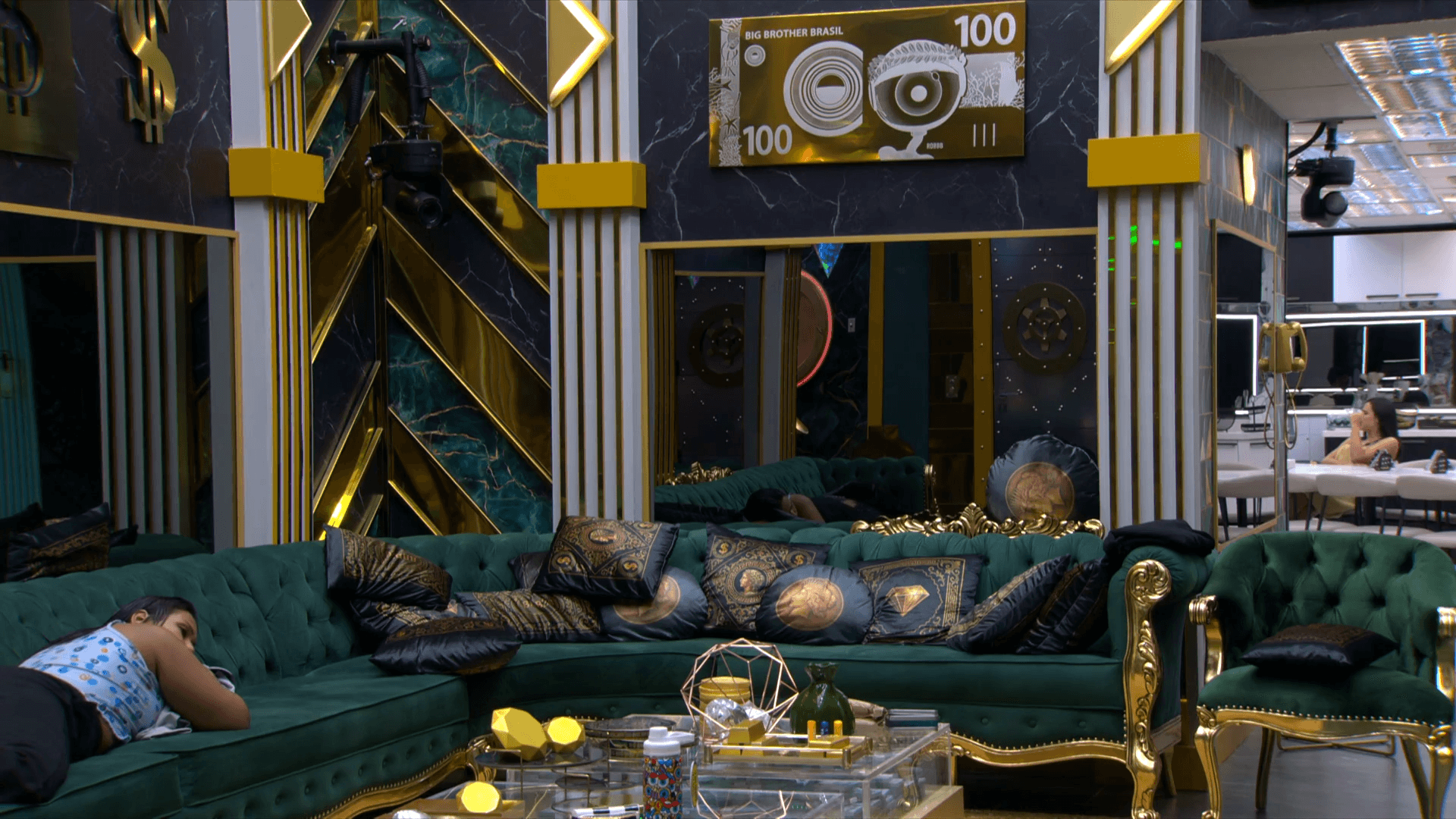 BBB 26: "Vamos continuar vivendo, ué!", aconselha Alberto após choque de Jordana com volta de Breno e Juliano