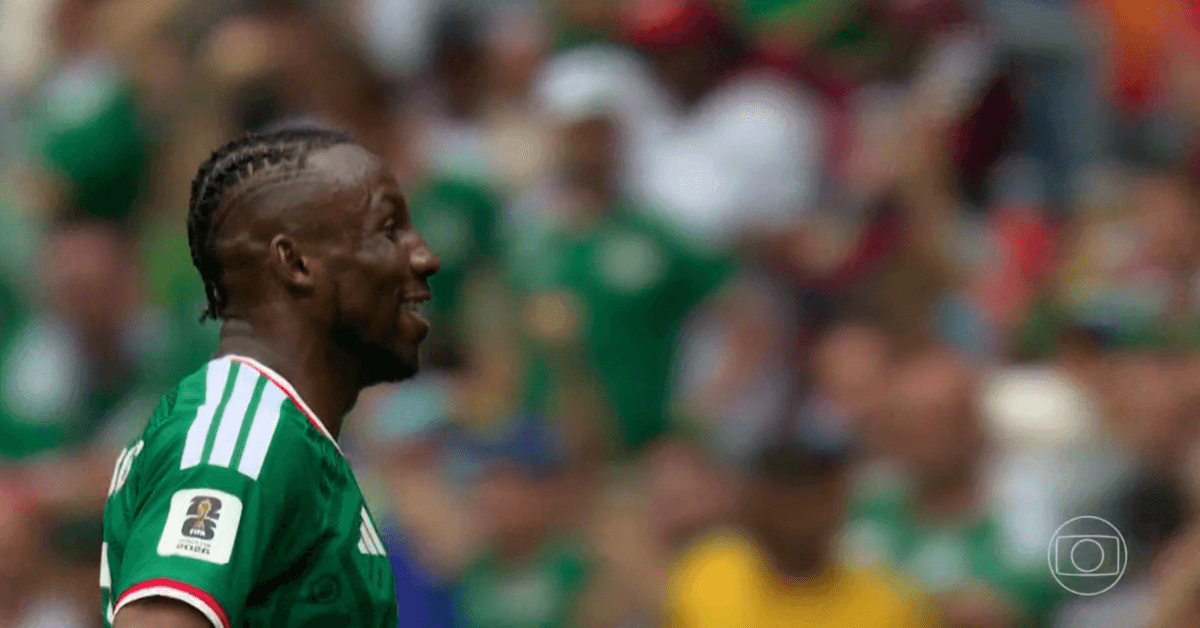 Conheça a trajetória de Julián Quiñones: Colombiano naturalizado mexicano, o autor do primeiro gol da Copa do Mundo