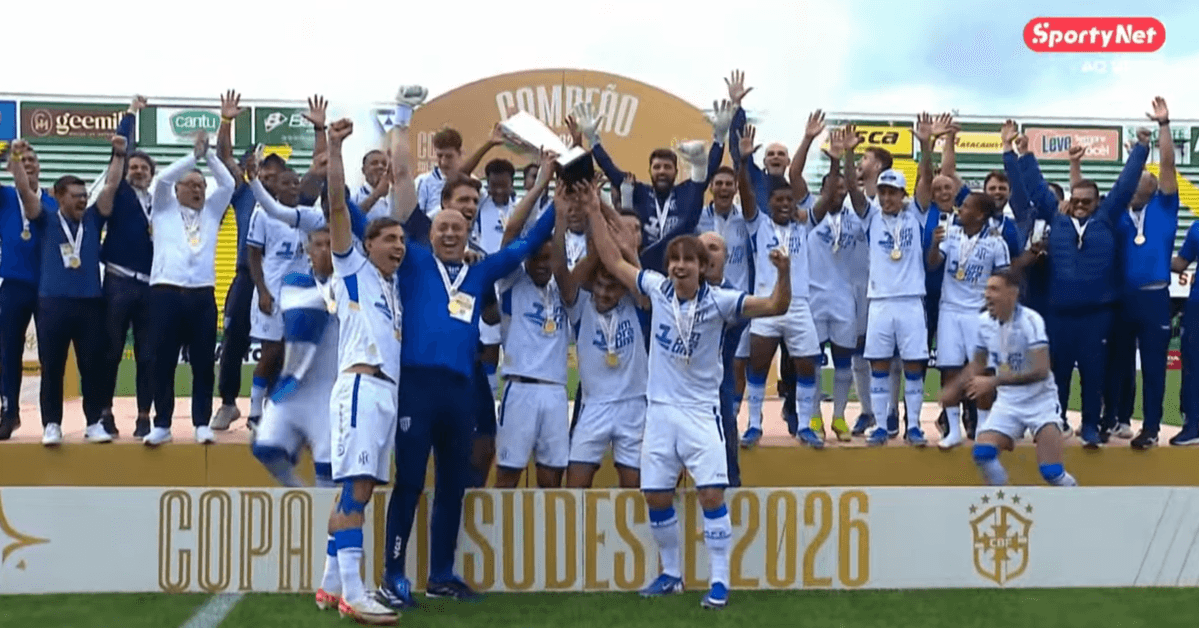 Avaí conquista título inédito da Copa Sul-Sudeste nos pênaltis contra a Chapecoense