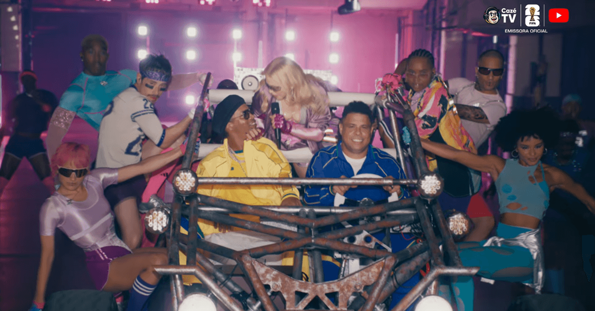 Ronaldo e Ronaldinho Gaúcho surpreendem como motoristas de Madonna no show do intervalo da final da Copa do Mundo de 2026