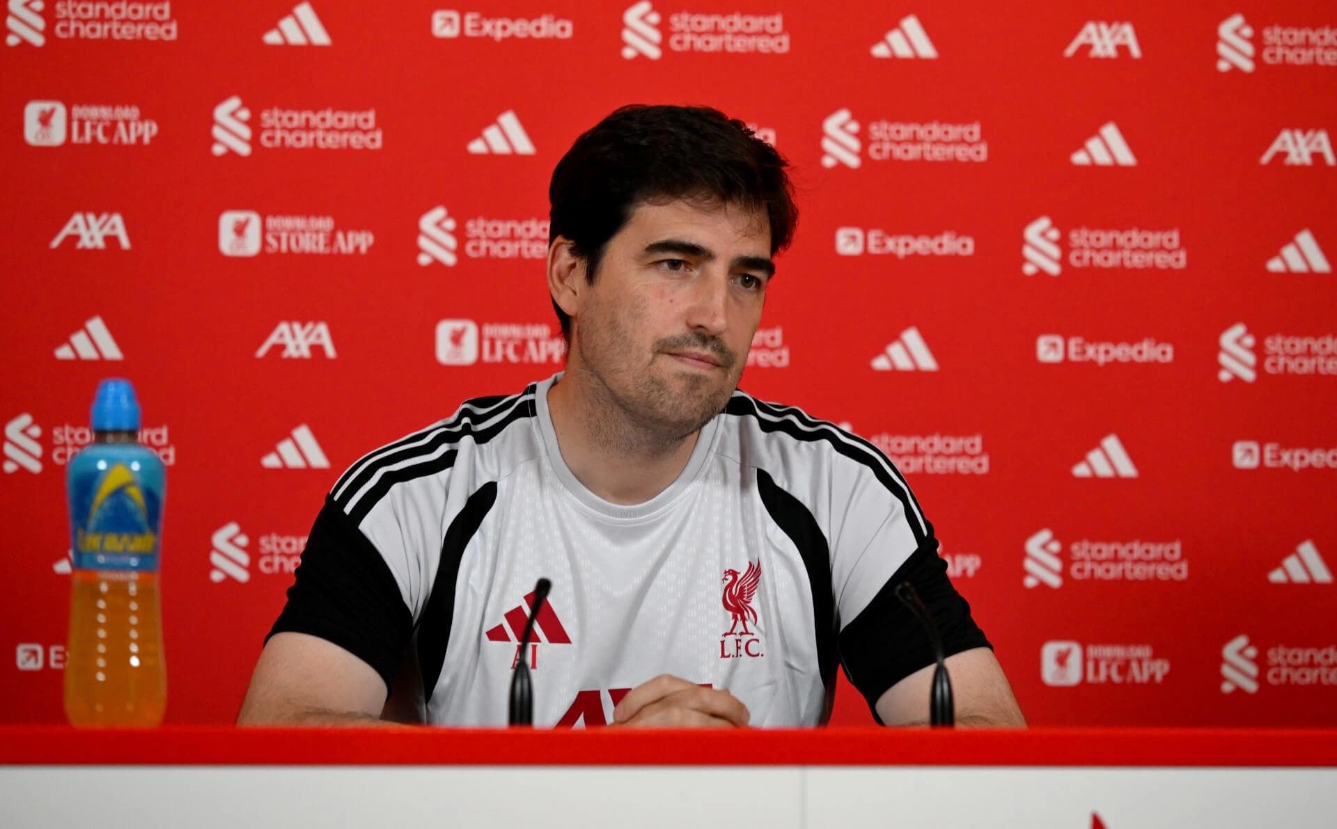 Liverpool vira sobre o Atlético de Madrid na Champions e apostas de Iraola em Mac Allister e Ngumoha dão resultado