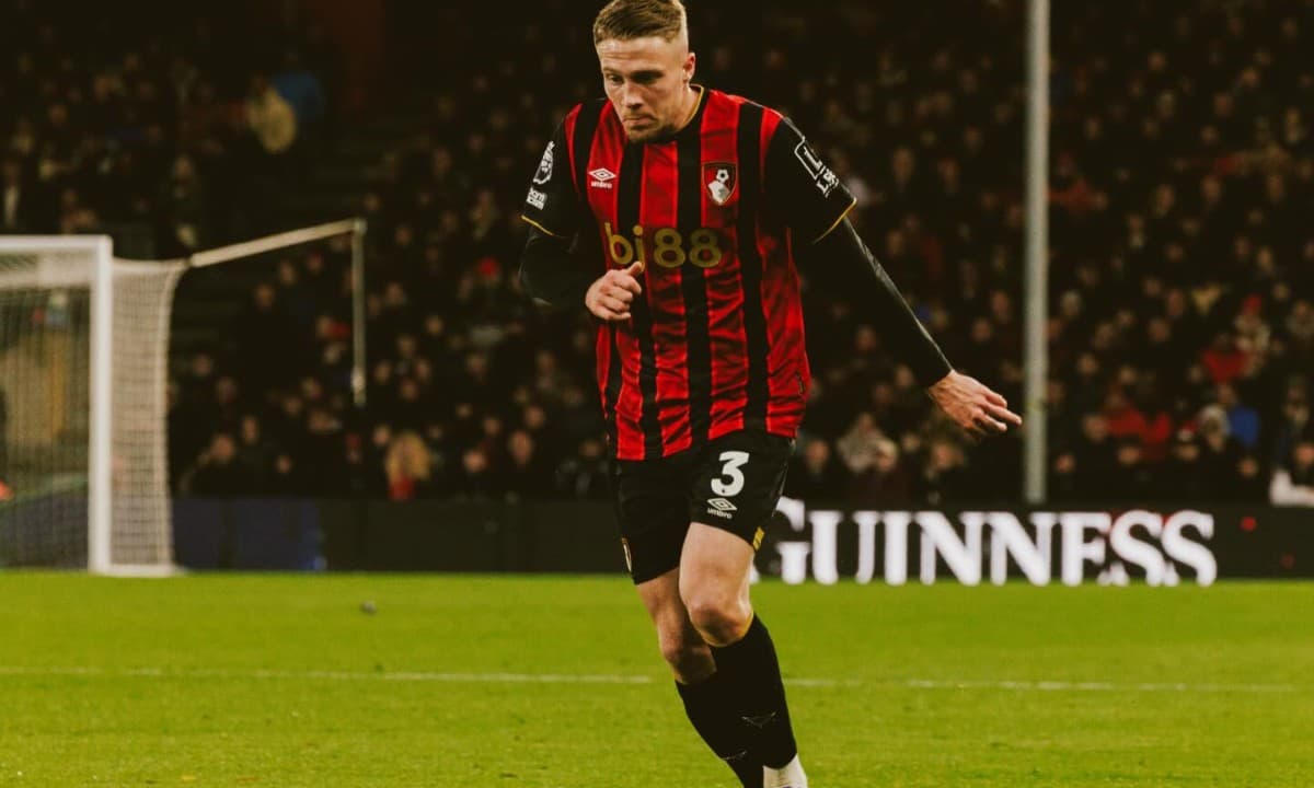 Mercado: United disputa Truffert com o Liverpool, e Gavi prefere o PSG