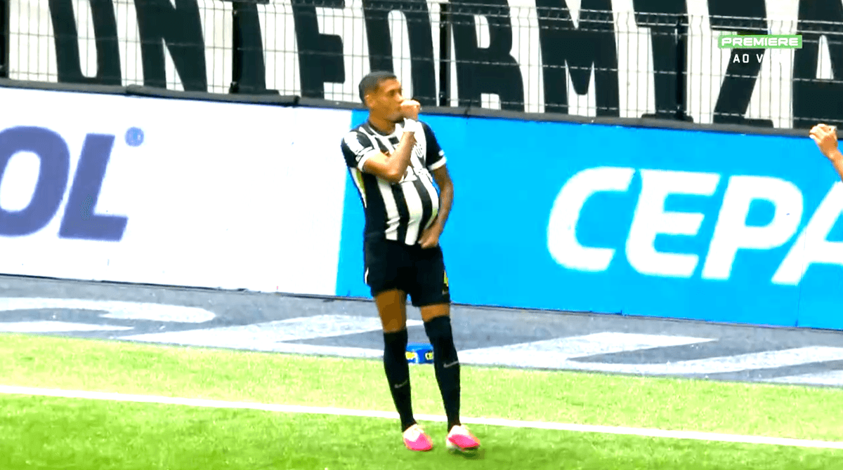 Ruan Tressoldi marca no fim e coloca o Atlético-MG em vantagem sobre o Bahia no intervalo